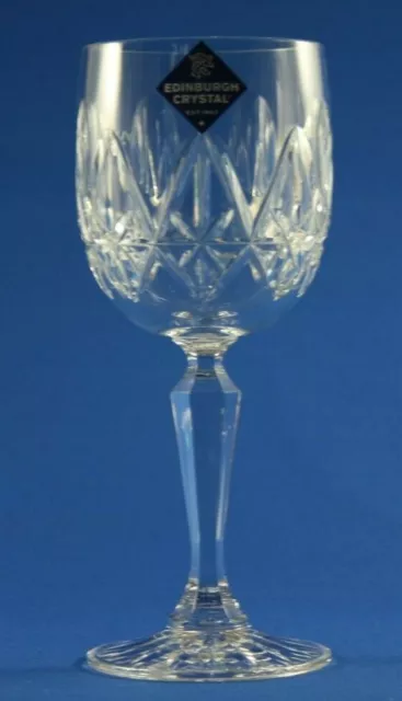 EDINBURGH CRYSTAL - ORKNEY DESIGN - WINE GLASS 17cm  /  6 5/8"  UNUSED NEW
