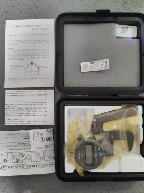 MITUTOYO 547-400S FLAT Anvil Digimatic Thickness Gage, 0-.47"/0-12mm