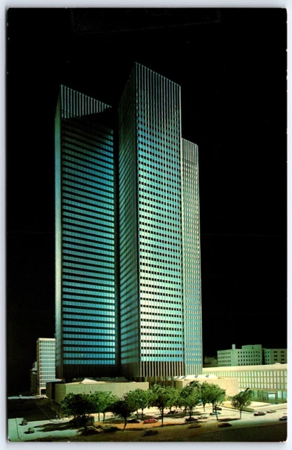 Montreal Quebec VTG Postcard La Place Ville Marie Skyscraper at Night Unposted