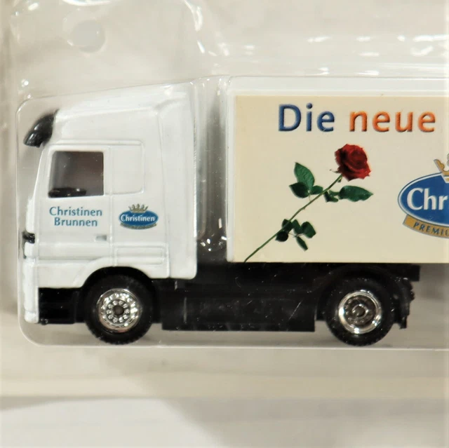 Landskron Brauerei Modell-LKW - MB Actros Sattelzug Mit Bierflasche Nr.12 - Maßstab 1:87
