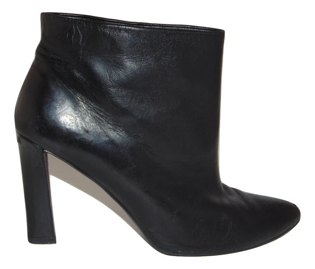 STUART WEITZMAN sleek Black Nappa Leather Bootie Women's 9 M