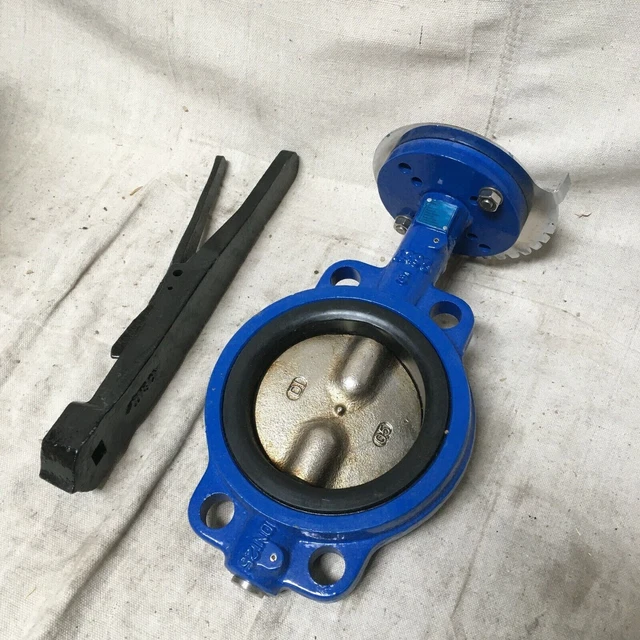 FLOW PLUS 05 B 2421353H Butterfly Valve 5" Wafer Style 250 psi