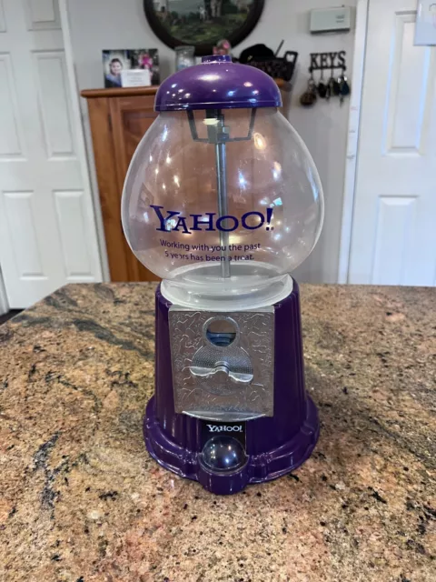 YAHOO! Gumball Gum Ball Machine 5 Years Employee Anniversary Award Collectible