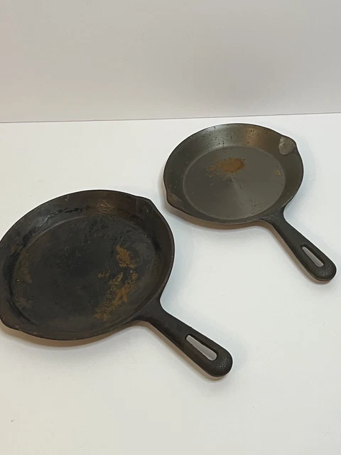 2 Vintage Skillet Cast Iron Pans 6 1/2” And 8”Wall Hangings Made In Taiwan