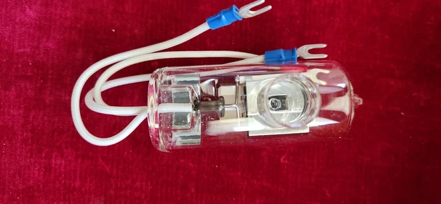 Hamamatsu Deuterium Lamp PN: L544