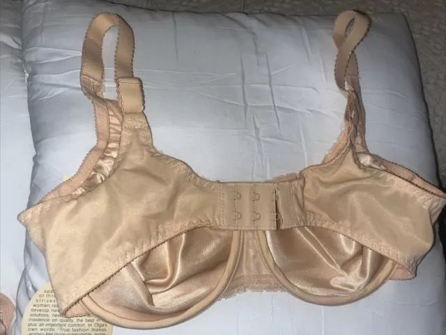 34C Vintage Olga Nude  Wire Cup Bra 2