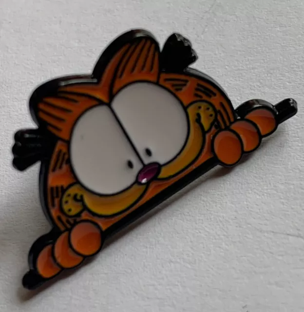 Cartoon Collectable Garfield Cat Metal Pin Badge Brooch New With Gift Bag