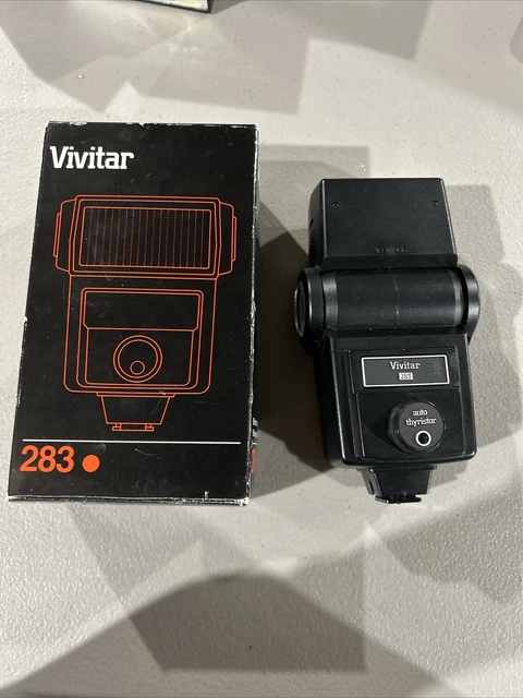 Vivitar 283 Auto Thyristor Electronic Flash With Original Box - Untested