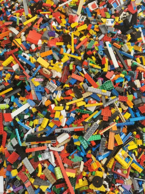 Genuine Lego Bundle 1kg-1000 pieces Mixed Bricks ! Pieces + 2 MINIFIGURES  !!!!