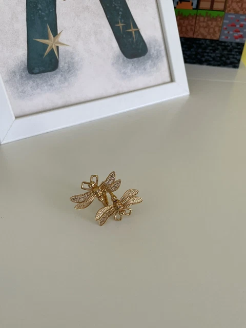Alexander McQueen Twin Skull dragonfly Filigree Ring Gold Alexander McQueen Twin Skull dragonfly Filigree Ring Gold