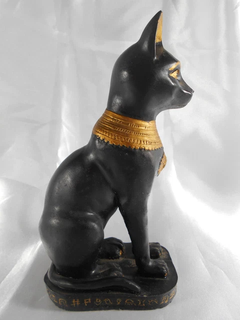ÉGYPTE : GRANDE FIGURINE ÉGYPTIENNE  " DÉESSE BASTET "  EN RÉSINE 20,5 Cm