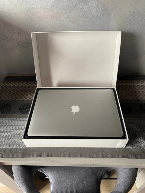 MacBook Pro 15" A1398 2015 Quad-Core i7 2,2GHz 16GB RAM 512GB SSD Monterey