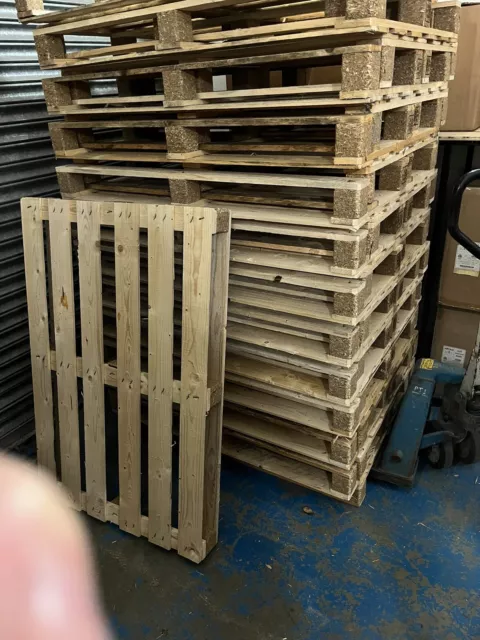 Euro-Pallets, Standard Size 800 x 1200 Excellent Condition,  collect from York