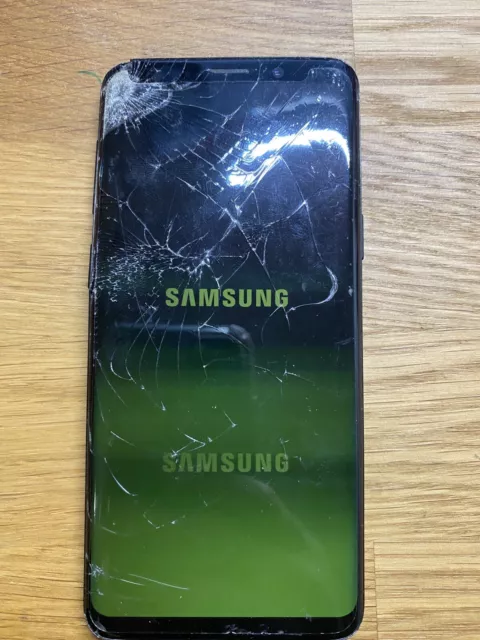 Samsung Galaxy S9 SM-G960 - 64 Go - Ecran Cassé