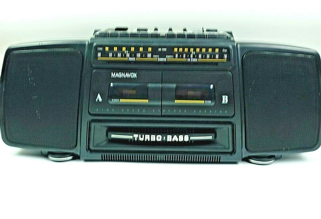 VTG Magnavox AW7590 AM/FM Stereo Dual Cassette Turbo Bass Generator Boombox