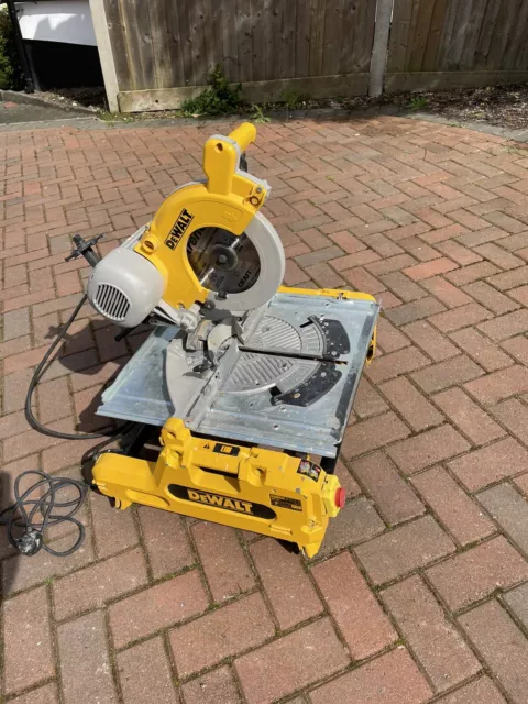 Dewalt DW743 240v 2000w 285mm Flip Over Mitre Chop Saw and Table Saw