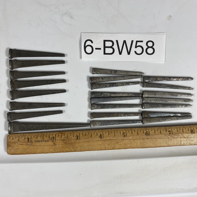 Lot Of  23 Vintage Cut Nails Mix Sizes 6-BW58