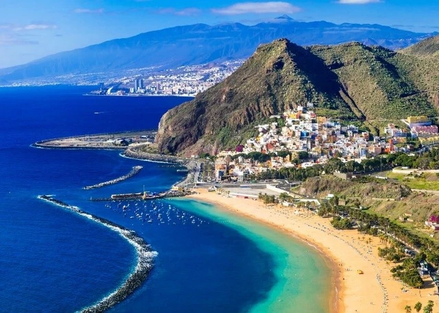 Flight Tickets X4 Tenerife To Stansted 04.10.21 Flight Tickets X4 Tenerife To Stansted 04.10.21