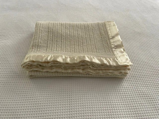 Vintage Living Textiles Australia Baby Cotton Waffle Cot Pram Blanket Satin Edge