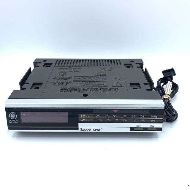 VINTAGE GENERAL ELECTRIC GE Spacemaker Model 74217A Under Counter