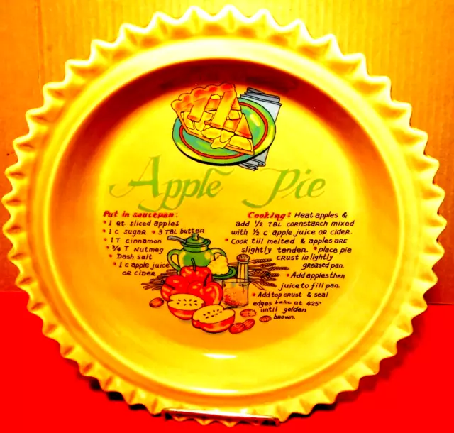 BW~Universal Trumps Corp. Ceramic Apple Pie Recipe Dish Plate Vtg. 1980's No Lid