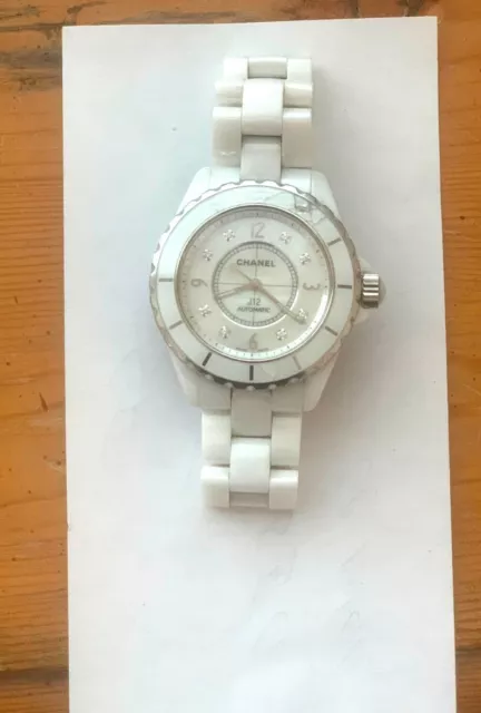 Chanel Automatic J12 8P Diamond Watch, WS 68640, White Ceramic, crack on Bezel