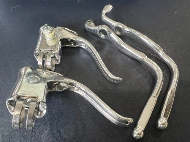 lee chi brake levers