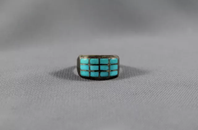 Old Pawn Zuni sterling Silver And Inlaid Turquoise Ring  Size 6 3/4