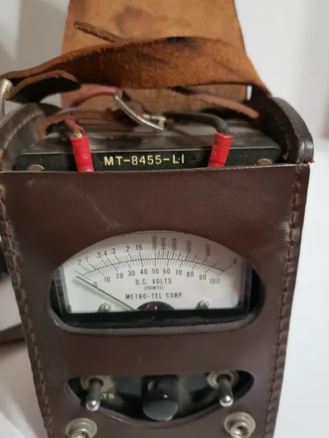 Metro Tel Corp MT-8455-L1 Dc Voltmeter with case and shoulder strap working