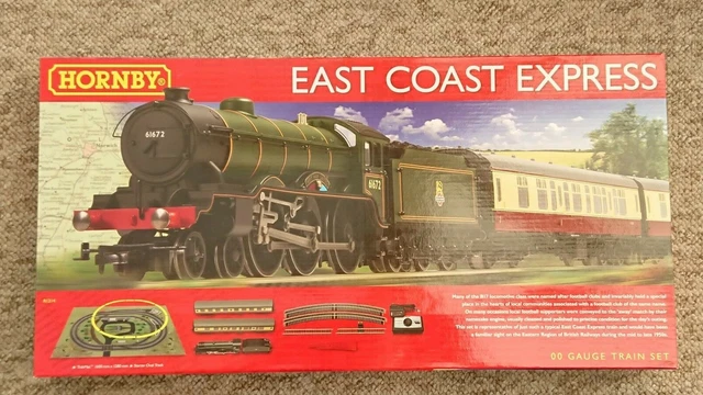HORNBY R1214 EAST Coast Express with WEST HAM UTD Locomotive