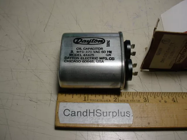 Dayton capacitor  3 mfd 370 vac  Lot of 4 pcs