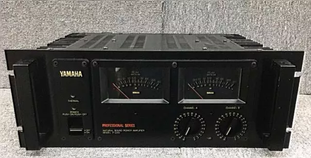 Yamaha P-2200 2-channel Professional Power Amplifier from japan Working Tested