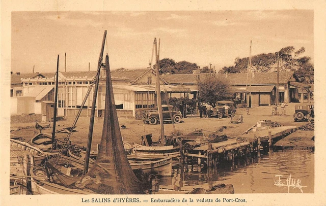 CPA 83 – Les Salins D'Hyères – Récolte Du Sel, Le Battage – Carte Postale Ancienne
