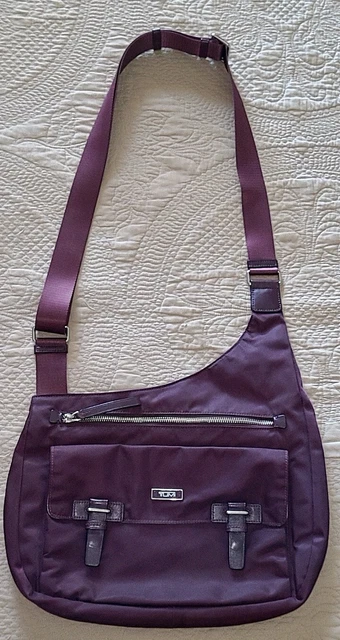 Tumi Voyager Eggplant Color Nylon Leather Trim Messenger Crossbody Bag Nwot