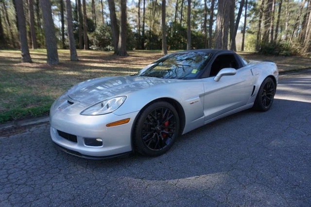 2009 Chevrolet Corvette 2dr Coupe Z06 w/3LZ