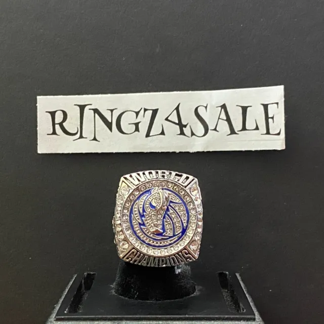 Dallas Mavericks 2011 N.b.a World Championship Souvenir Ring "Nowitzki"