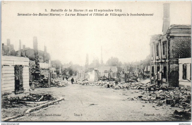 51 SERMAIZE LES BAINS - La rue Benard et l'hotel de ville PAST/3641