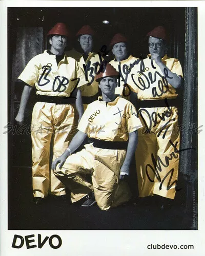 DEVO SIGNED 8x10 GROUP PHOTO SIGNED BY ALL 5 RARE reprint