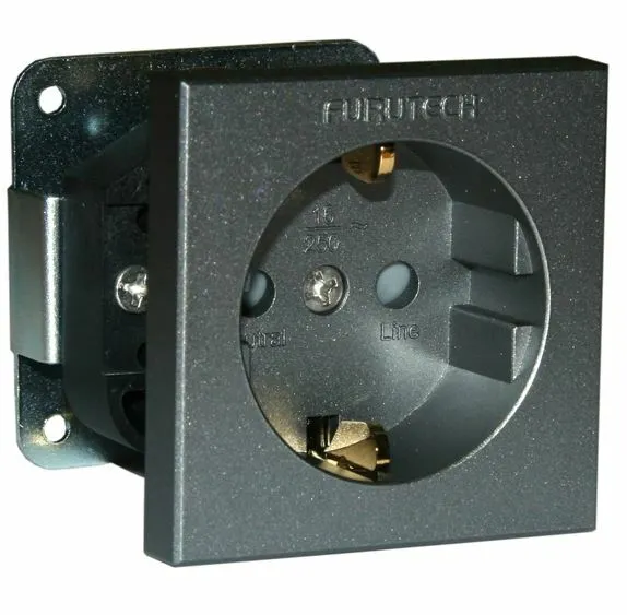 Furutech FT-SDS Gold Schuko Plug Socket