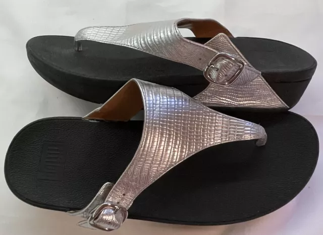 FitFlop The Skinny Silver Reptile Thong Flip Flops Sandals 350-011 Womens 9