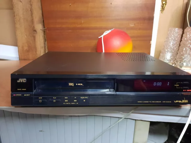 JVC HR-D320E VHS Player Video Recorder HiFi Stereo, Dreht sich nicht