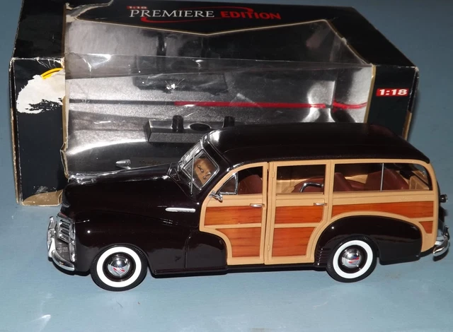 CHEVROLET FLEETMASTER WOODY 1948 bordeaux 1/18 MAISTO voiture miniature collecti