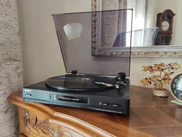 platine vinyle sony ps lx-49 très bon état !!!