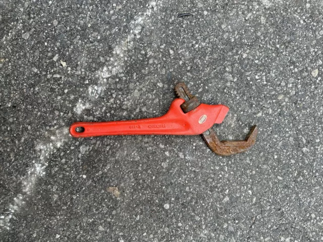 RIDGID TOOLS  ADJUSTABLE STEEL OFFSET HEX PIPE WRENCH, E-110 USA Tool