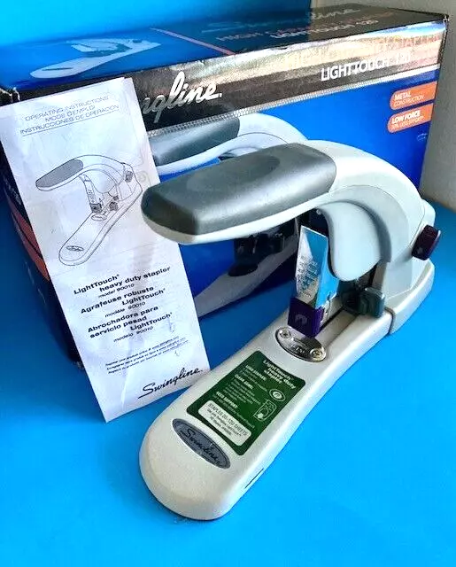 Swingline 90010 Lighttouch 120 High Capacity Stapler w/Staples NEW