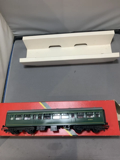 HORNBY R334 OO Gauge BR DMU Centre Car M59120 Green. Boxed. Coach near ...