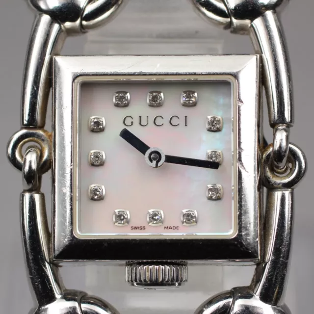 ▶Vintage [EXC5] GUCCI Signoria 116,5 Lunetta Diamante Quarzo Argento dal Giappone T322