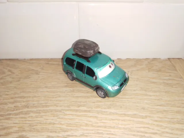 0505211 Voiture Cars disney Pixar métal Mattel van san sam lenticulaire