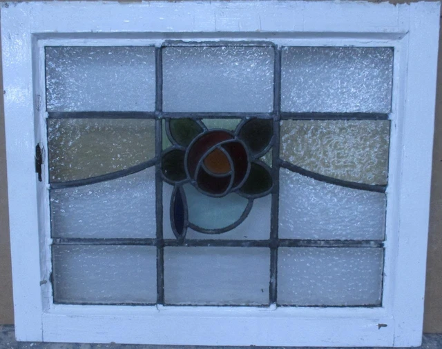 MIDSIZE OLD ENGLISH LEADED STAINED GLASS WINDOW Beautiful Floral 23.5" x 19.25"