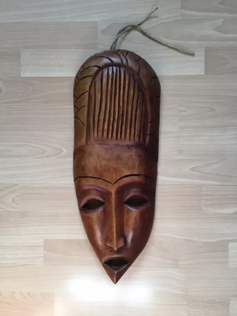 Große handgeschnitzte afrikanische Vintage-Maske aus Holz